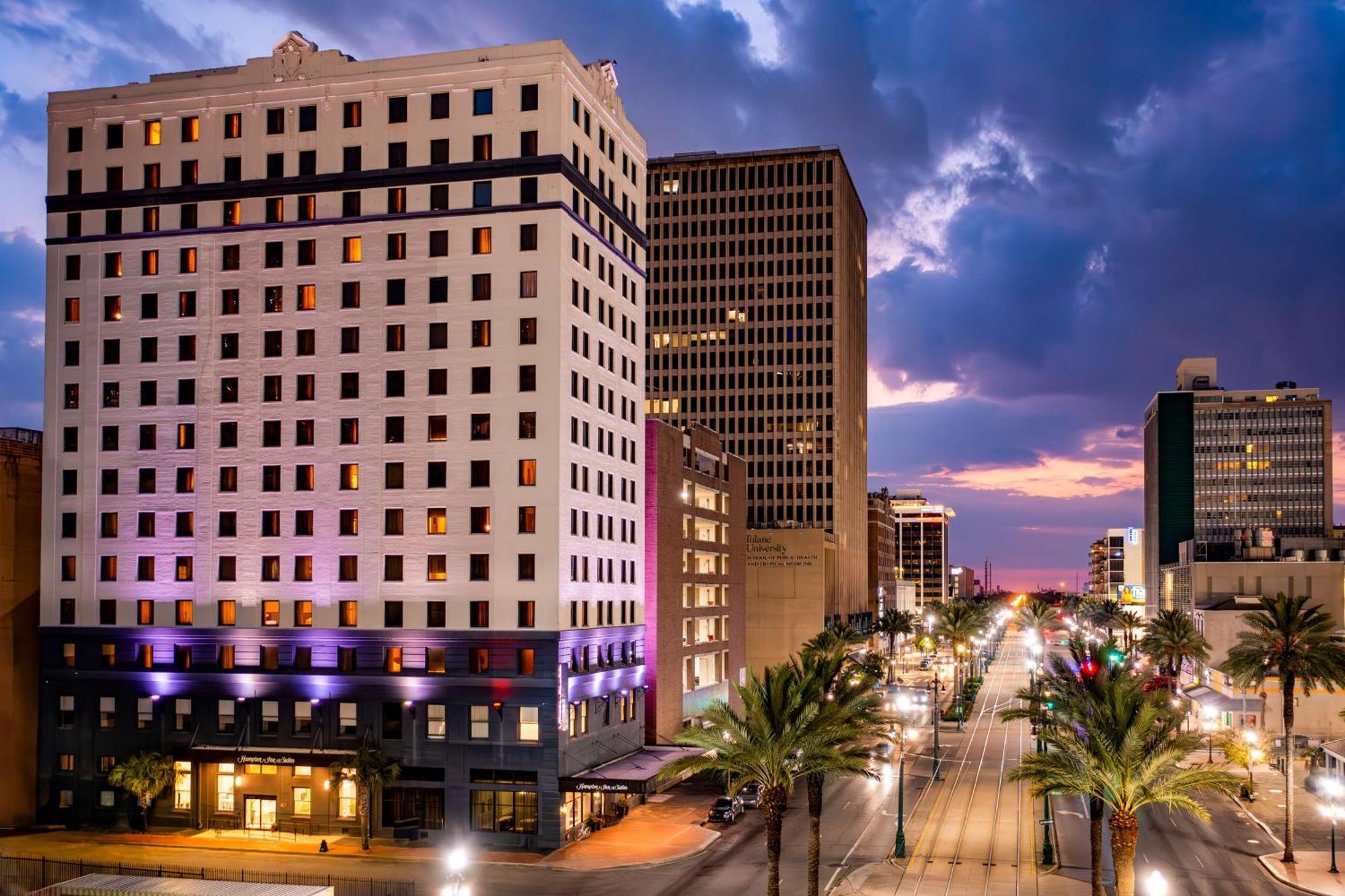 Hampton Inn & Suites New Orleans Canal St. French Quarter Exterior photo